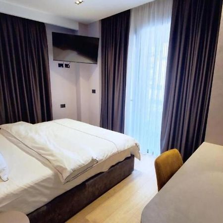 טיראנה Starlight Hotel מראה חיצוני תמונה