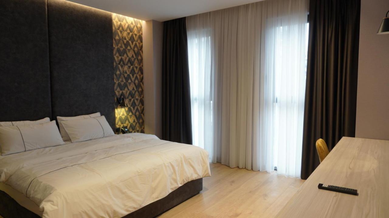 טיראנה Starlight Hotel מראה חיצוני תמונה