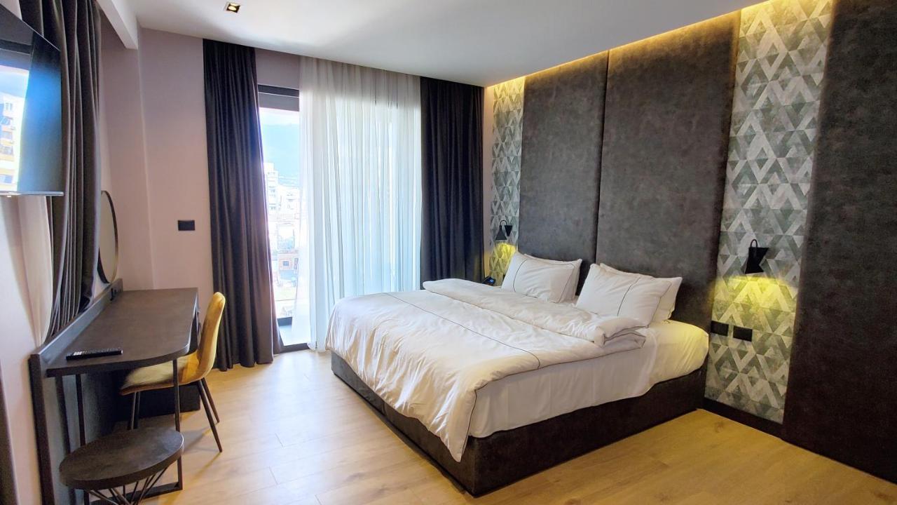 טיראנה Starlight Hotel מראה חיצוני תמונה
