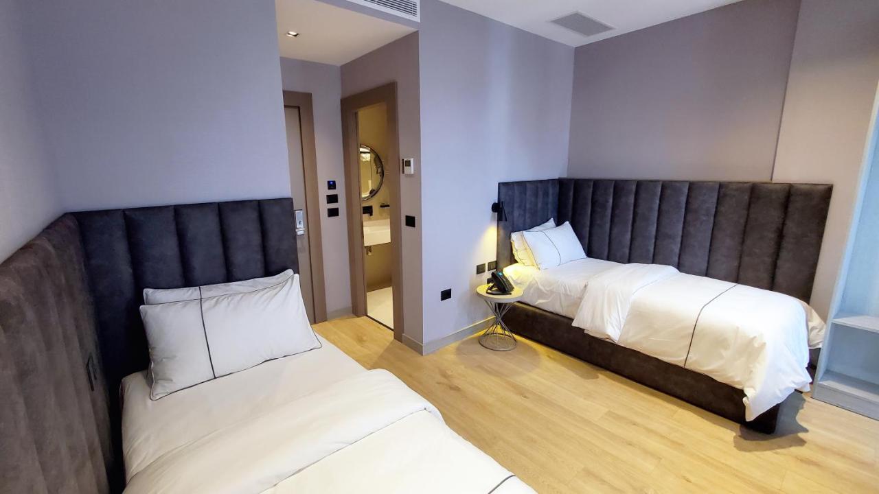 טיראנה Starlight Hotel מראה חיצוני תמונה