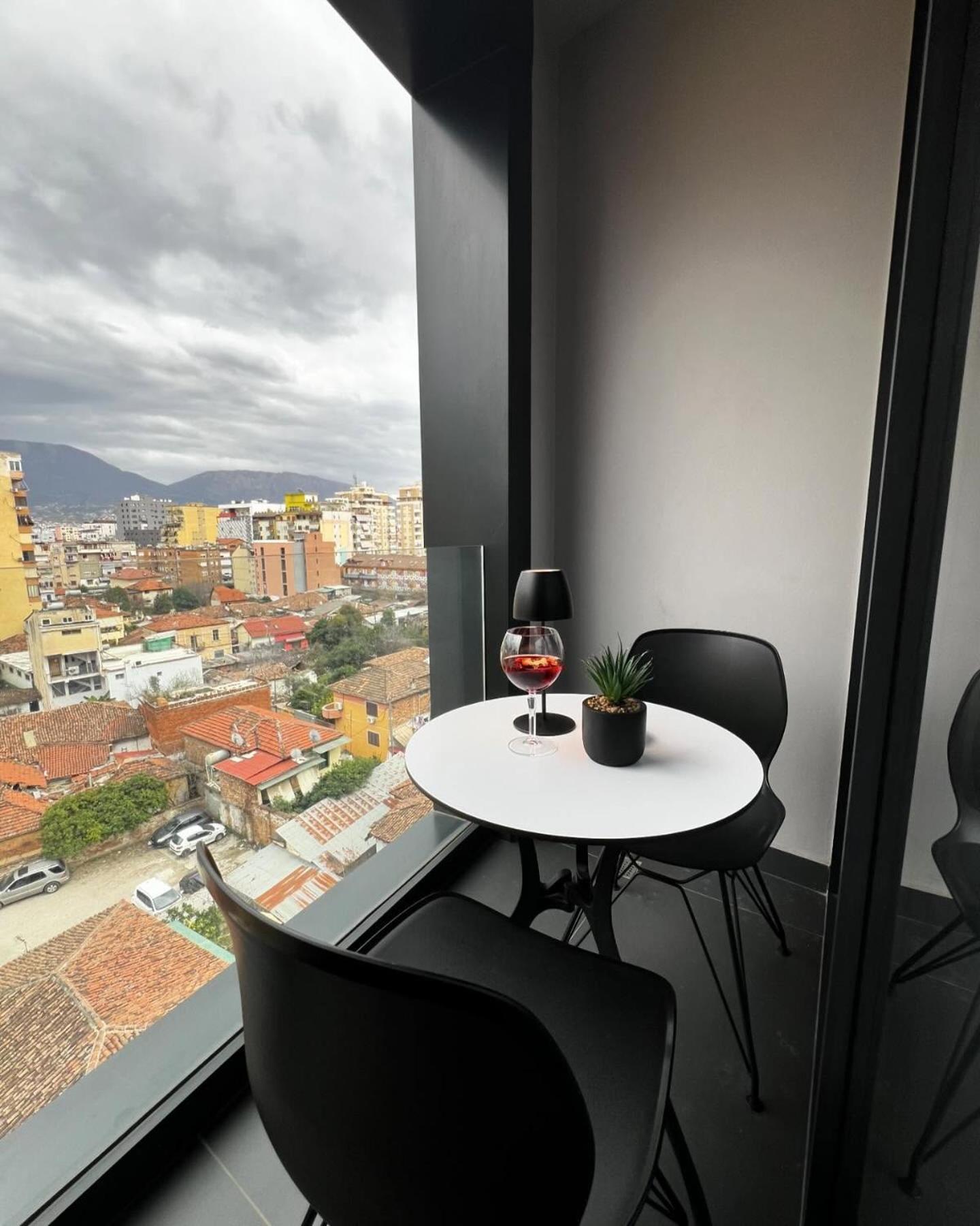 טיראנה Starlight Hotel מראה חיצוני תמונה